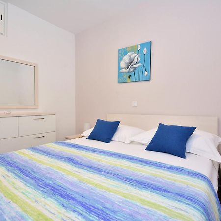 Seas The Day Apartments Подстрана Екстер'єр фото